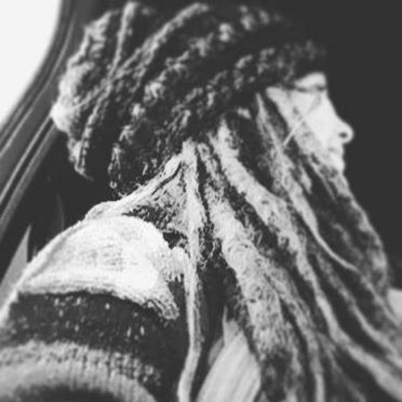 Meet your Posher, Jennifer - Picture 3 of 4